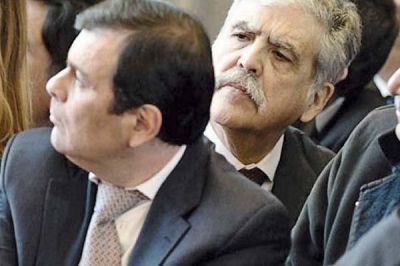 Zamora: "Agradezco a la Presidenta por este importante beneficio para Santiago"