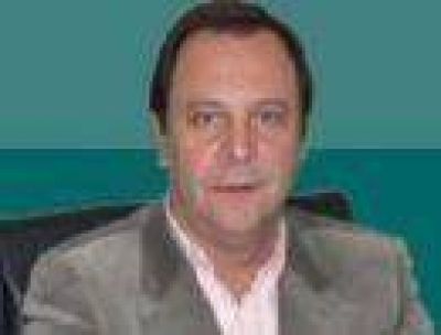 "RANDAZZO DA MIEDO Y VERG�ENZA" 