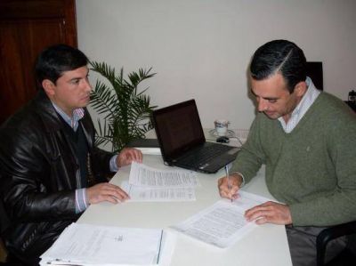 Inclusi�n firm� un convenio con la asociaci�n �Amigos de la Mesilla y el C�ndor�