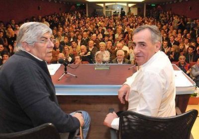 Jes�s Cariglino recibi� a Hugo Moyano en Malvinas Argentinas