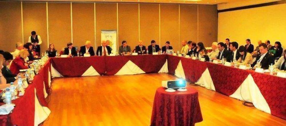 Comenz� a sesionar la 117� Asamblea del Consejo Federal de Turismo con representantes de las 24 provincias