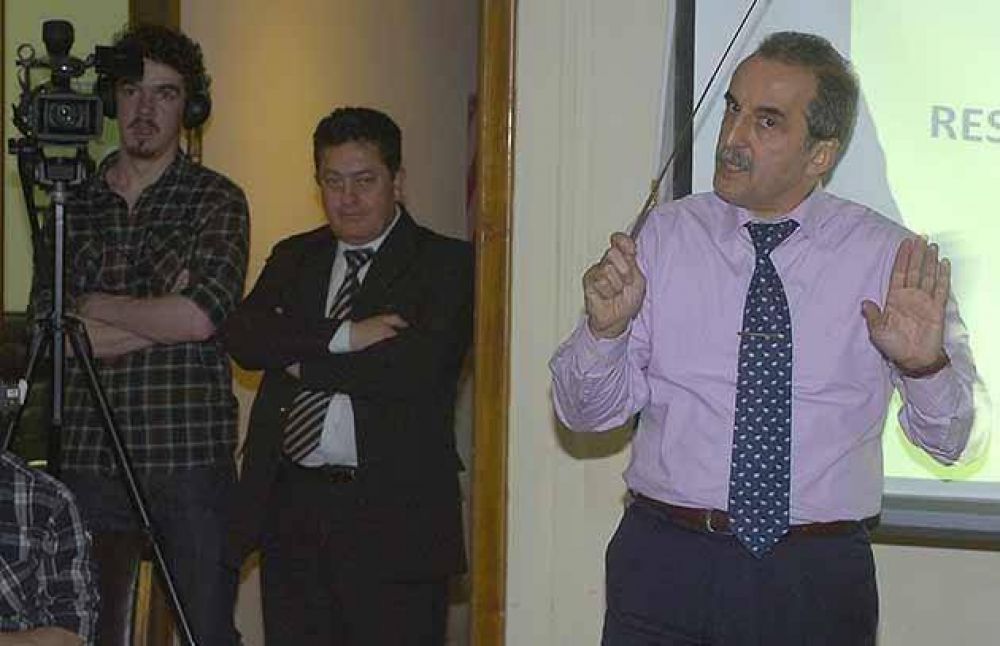 En esta empresa se termin el viva la pepa, sentenci Moreno ante los accionistas