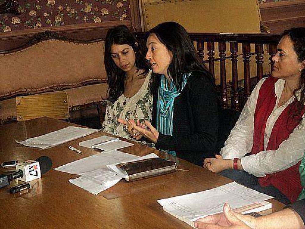 El grupo �Participar para cambiar� se presenta como asociaci�n civil y sigue adelante