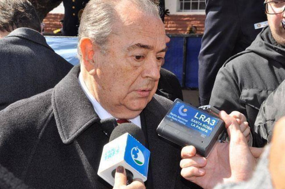  �Borthiry dice que la culpa la tiene el gobierno, entonces se lo imputa al jefe de su l�nea�