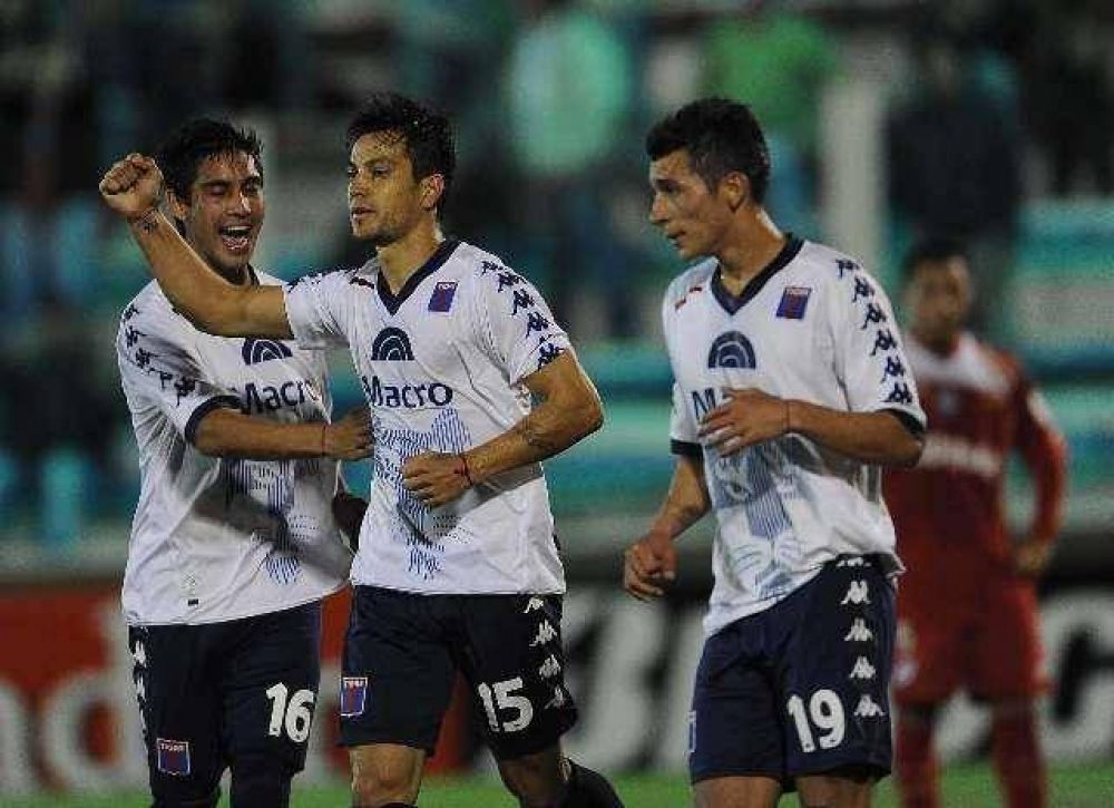 Con una goleada, Tigre liquid� la serie ante Argentinos y clasific� a los octavos de final