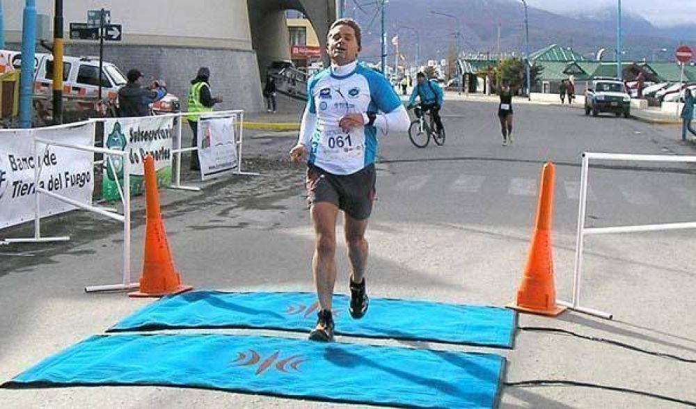 Sciurano correr� desde Ushuaia a R�o Grande en una cruzada a favor del CAAD
