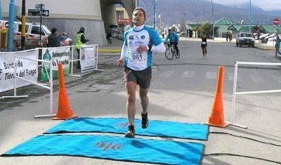 Sciurano correr� desde Ushuaia a R�o Grande en una cruzada a favor del CAAD