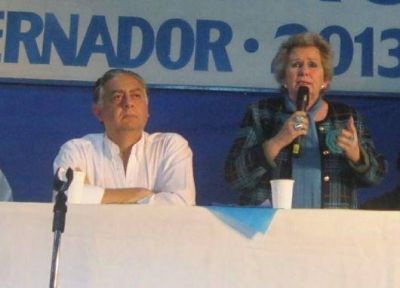 "Josefinistas" y "Casanistas" asumen que fuerzas externas buscan la fractura del partido