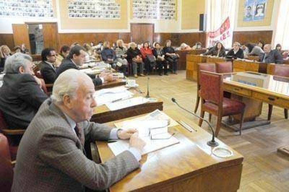 Crear�n nuevas d�rsenas para facilitar la carga y descarga de mercader�a