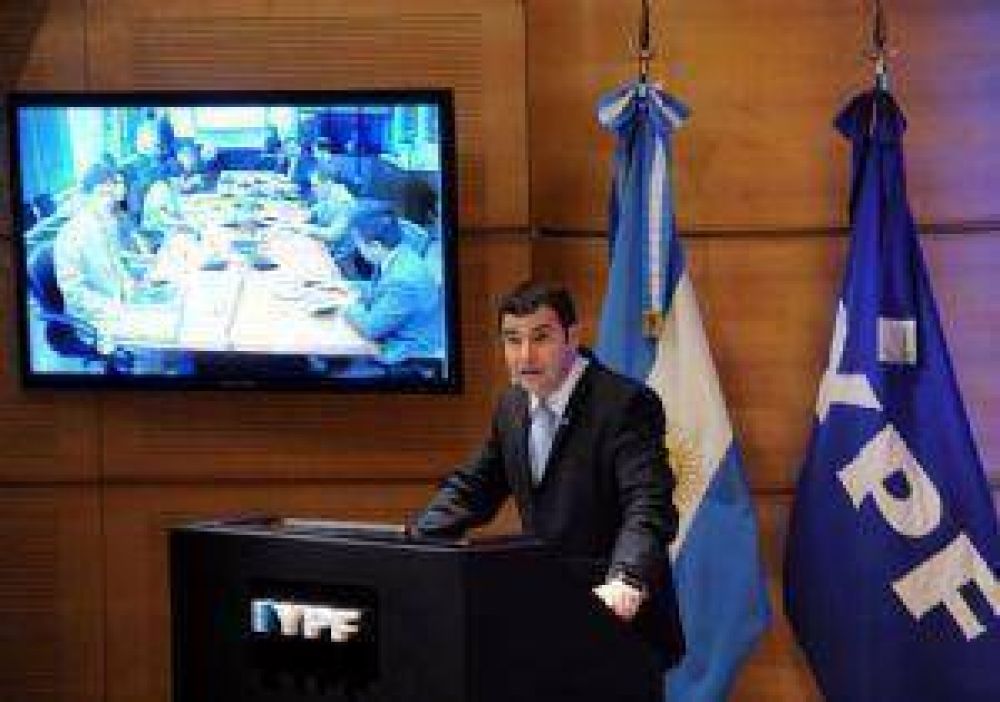 Galuccio prometi� inversiones en petr�leo y gas para Mendoza