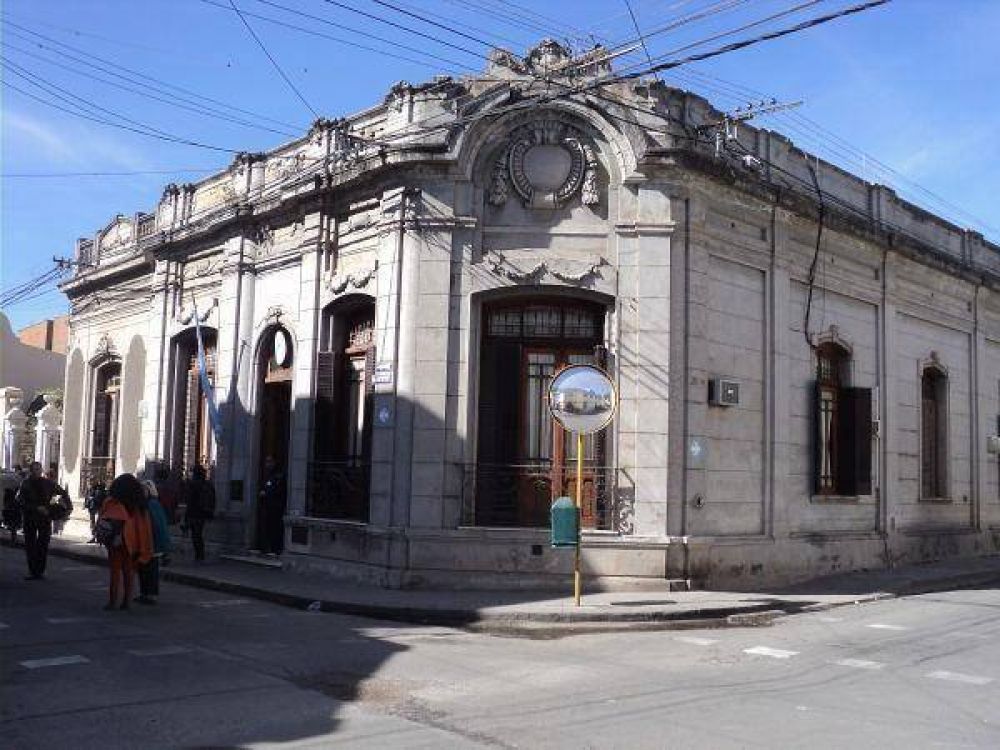 Testigo se�al� a militares represores que indagaban a detenidos
