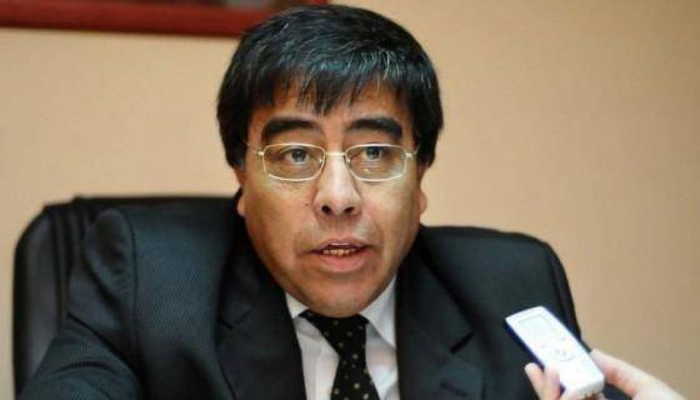Contreras en contra del empr�stito y a favor de aumentar la recaudaci�n