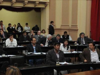 Es ley la eximici�n del pago de tributos provinciales a Procrear