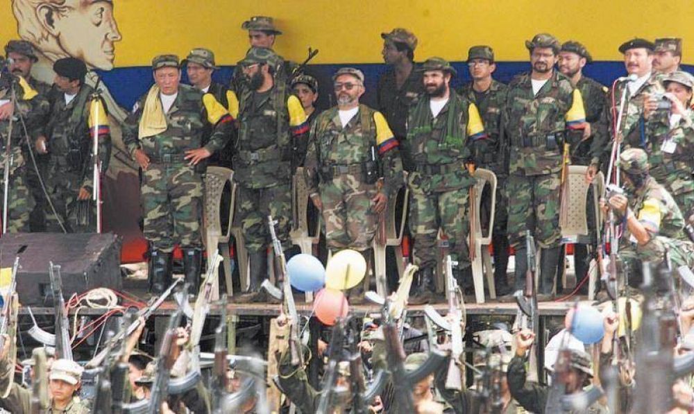 Colombia especula con el ingreso a la actividad pol�tica de las FARC