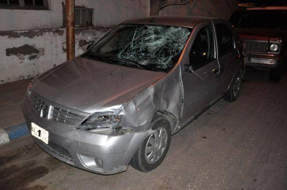 Choque entre moto y auto deja un ni�o de 12 a�os con heridas graves