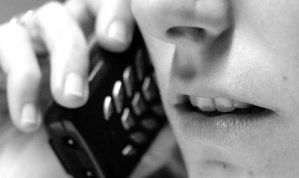 Verna pidi� cambios en la ley por la facturaci�n de los llamadas telef�nicas