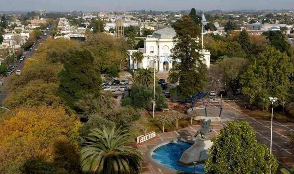 El intendente de Pico pidi� la renuncia a su gabinete