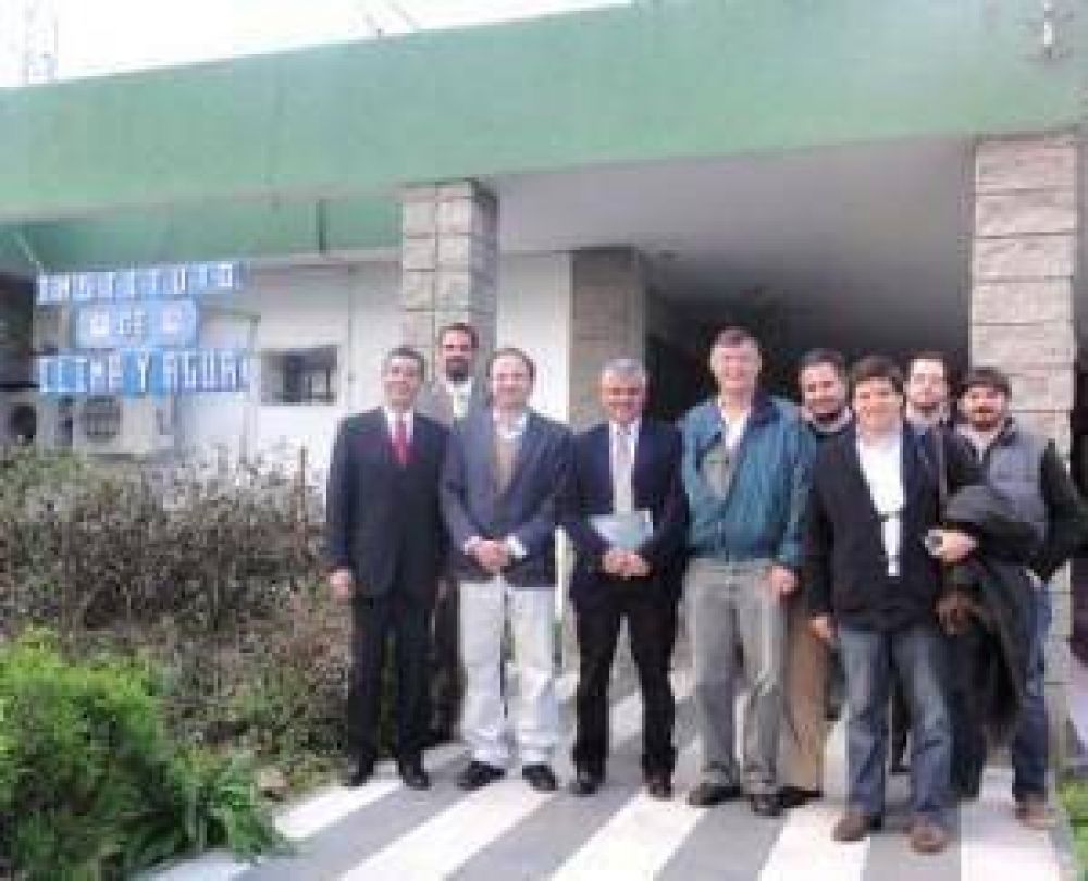 Autoridades del Gobierno Provincial y del INTA se reunieron en Buenos Aires