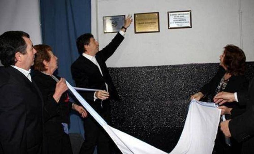 Posse festej� las bodas de oro del colegio Dardo Rocha de Acassuso