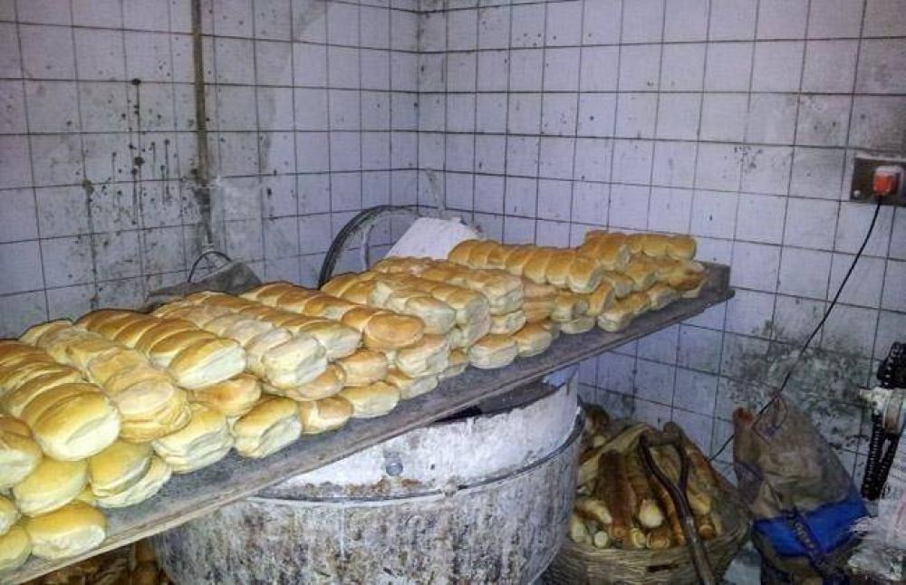 Clausuran 8 panader�as