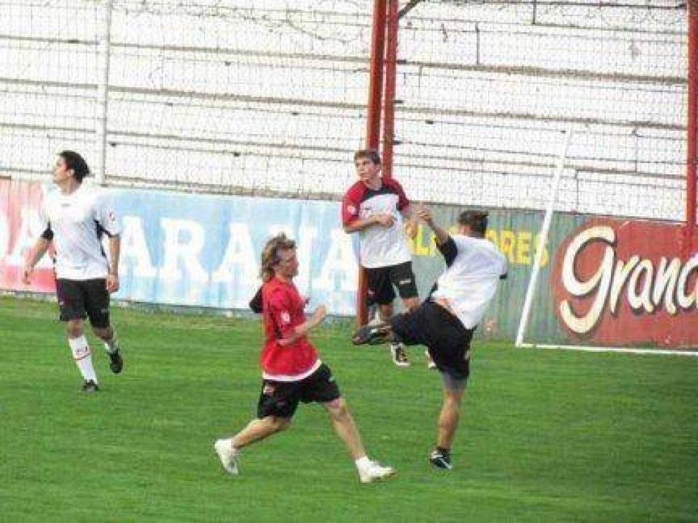 Patronato: Dos cambios para enfrentar a Defensa y Justicia