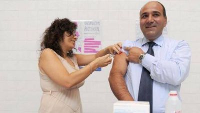 Manzur: �En Tucum�n no hay brote y mucho menos epidemia� de gripe A