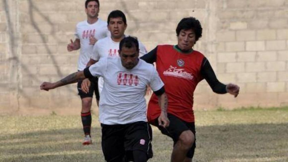 Un partido del Argentino con tonada tucumana