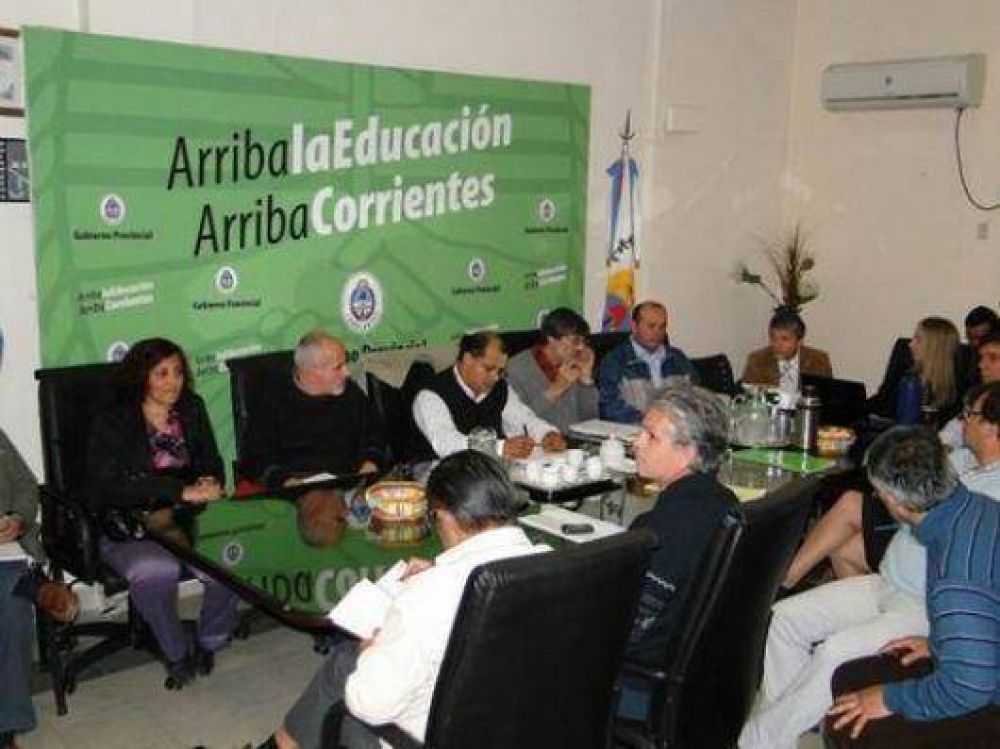 Avanzan acuerdos por el Nomenclador