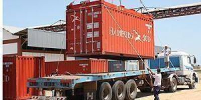 El puerto local est� totalmente operable