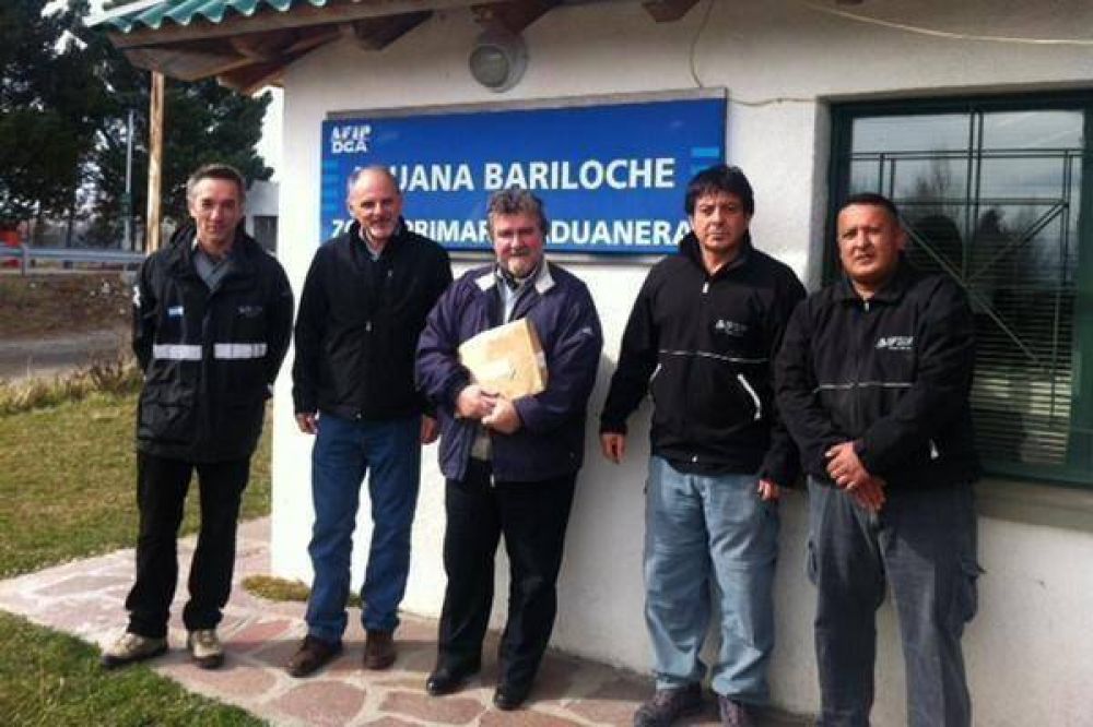  Goye recibi� donaci�n