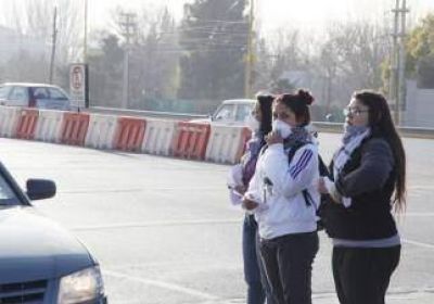 Protesta en el peaje contra la contaminaci�n 