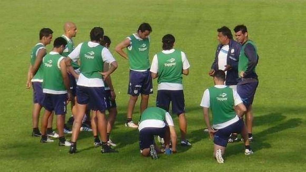 Los �Decanos� s�lo piensan en ganarle al �Lobo juje�o�
