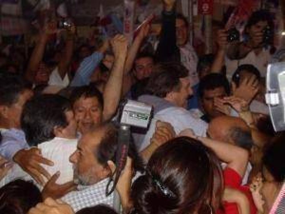 Denuncian que Educaci�n impidi� disertaci�n a Rozas