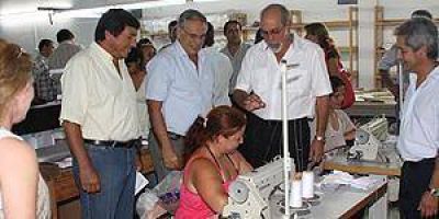 Garantizan el apoyo a industrias locales