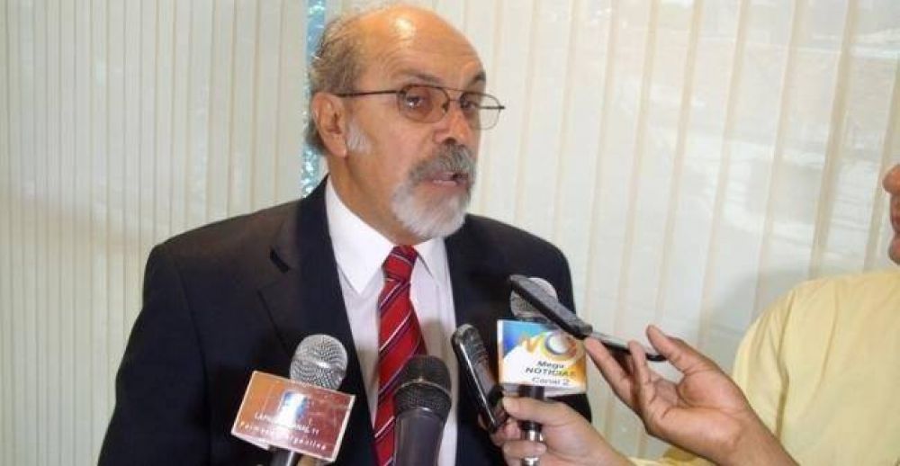 Ib��ez garantizo el apoyo oficial al desarrollo pleno de la industria