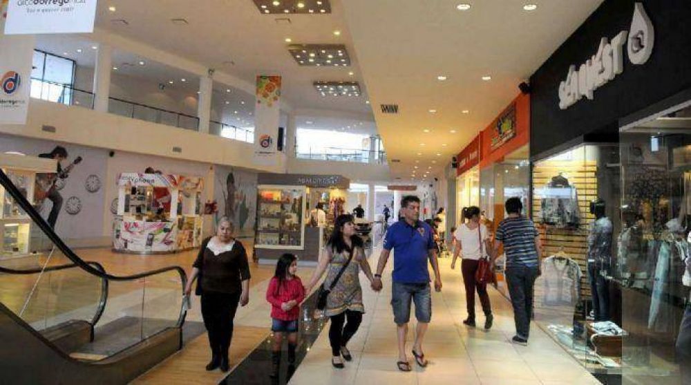 Inaugur� ayer en Guaymall�n un nuevo shopping