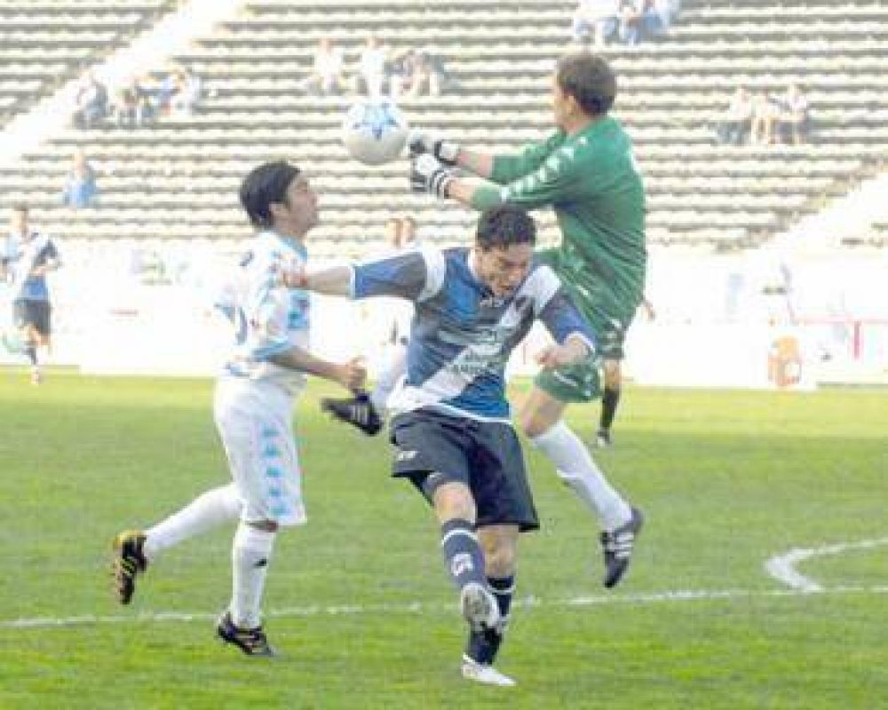 Gimnasia no encuentra el rumbo