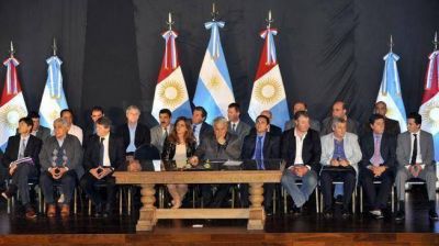 Danza de millones para los intendentes