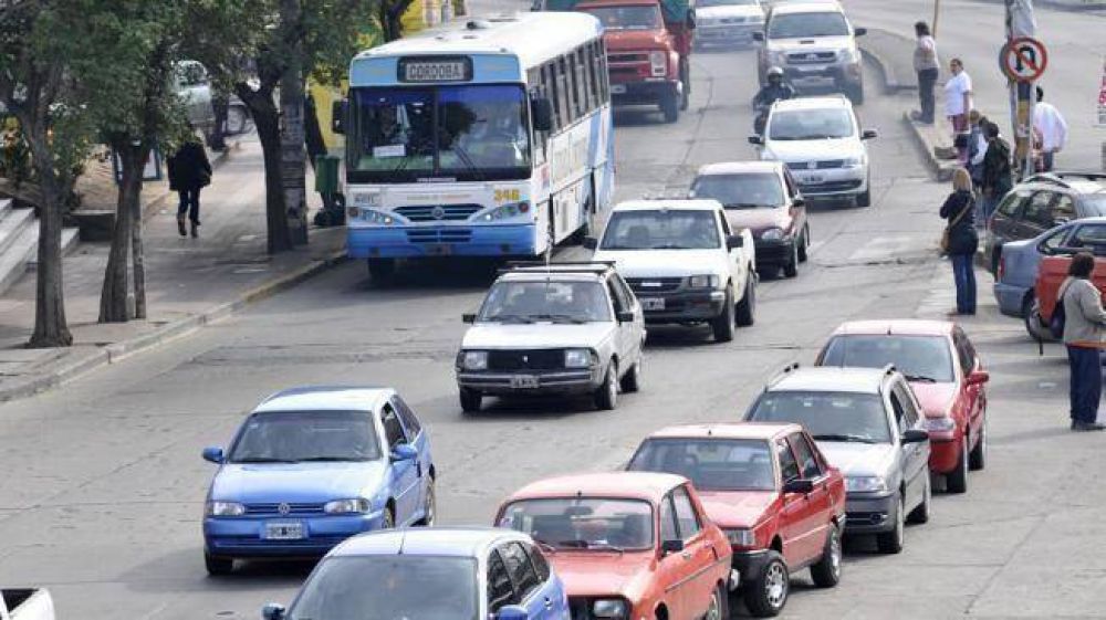 Veh�culos: la mitad tiene m�s de 10 a�os