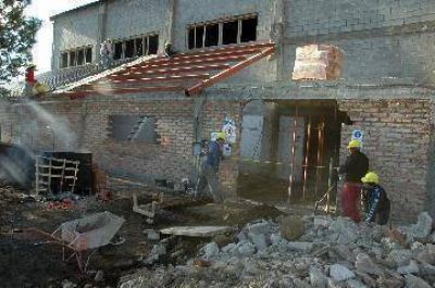 Iniciaron obras en una escuela de Jun�n