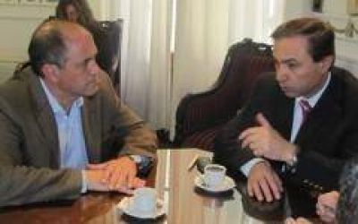  Los Concejos de Santa Fe y Rosario coordinar�n acciones conjuntas