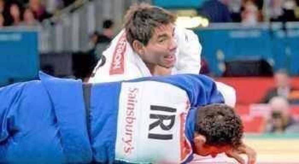 El riojano Efr�n obtuvo la primera medalla de plata para Argentina
