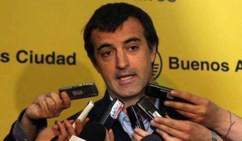 El PRO propone consulta popular por el voto j�ven y la re-reelecci�n