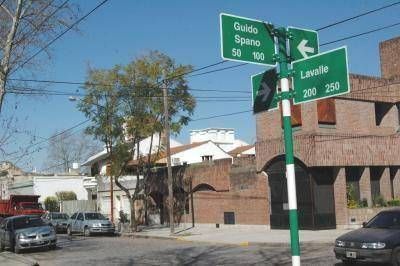 Estacionamiento: los juninenses, cada vez m�s lejos del centro