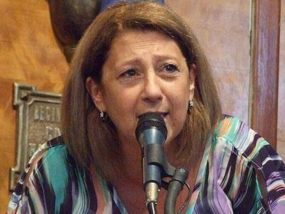 Seg�n Tranfo, a�n se eval�an sistemas para reordenar el tr�nsito