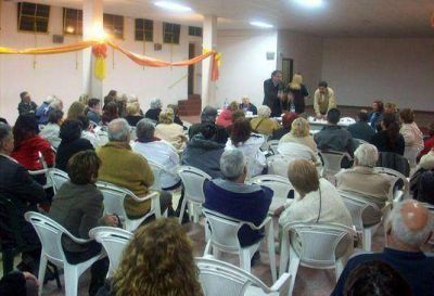 Inseguridad: Katopodis y �un ida y vuelta� con 50 vecinos de Villa Ballester