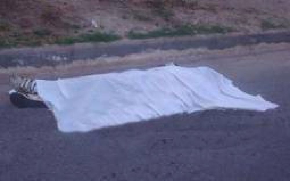 Encuentran a un joven sin vida e investigan si fue asesinado a golpes