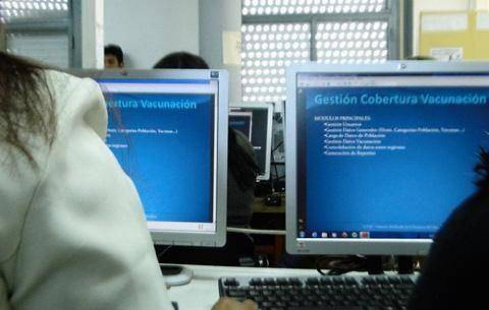 Capacitaron al personal para la carga de datos sobre vacunaci�n