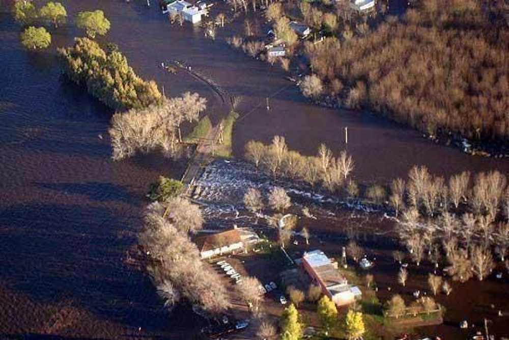 Inundaci�n en Blanca Grande: estiman que la laguna tardar� un mes en volver a la normalidad