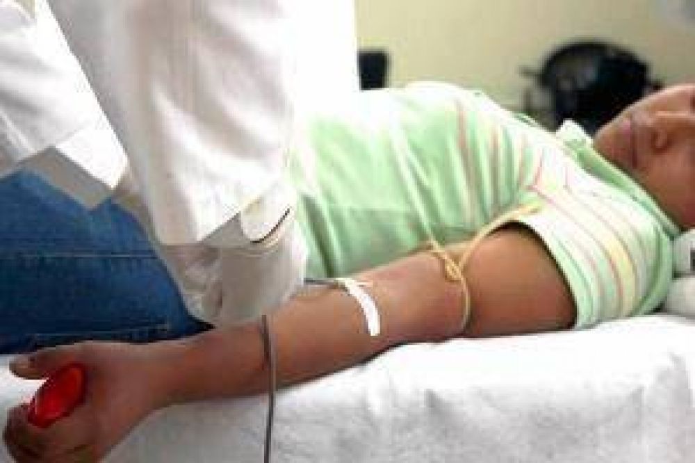 Investigan prevalencia de hepatitis B en Santiago
